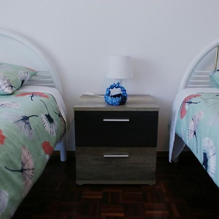 Apartamento Na Praia กอสตา ดา กาปาริกา ภายนอก รูปภาพ