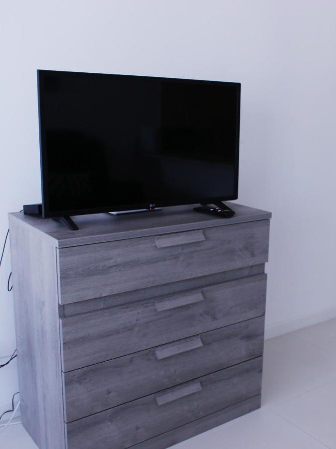 Apartamento Na Praia กอสตา ดา กาปาริกา ภายนอก รูปภาพ